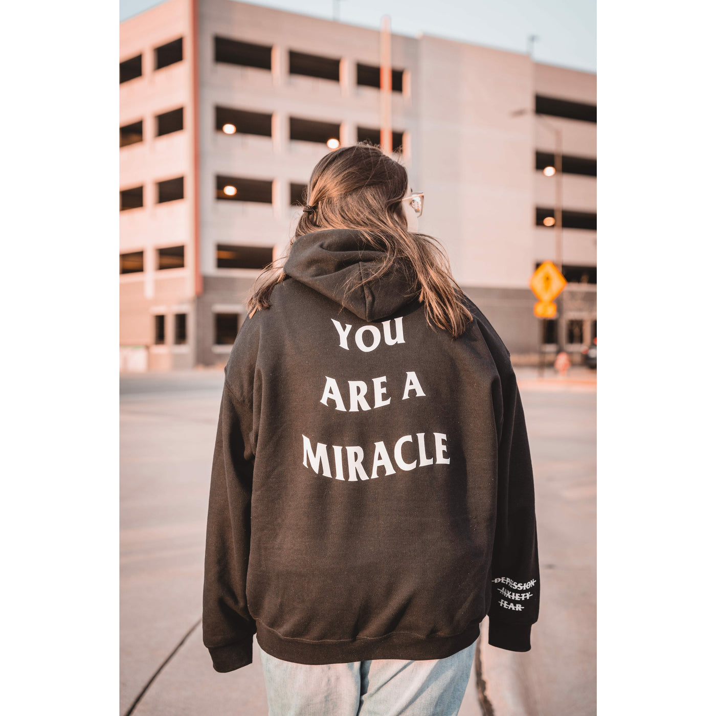 Black Hoodie mBan "Is miracle tú"